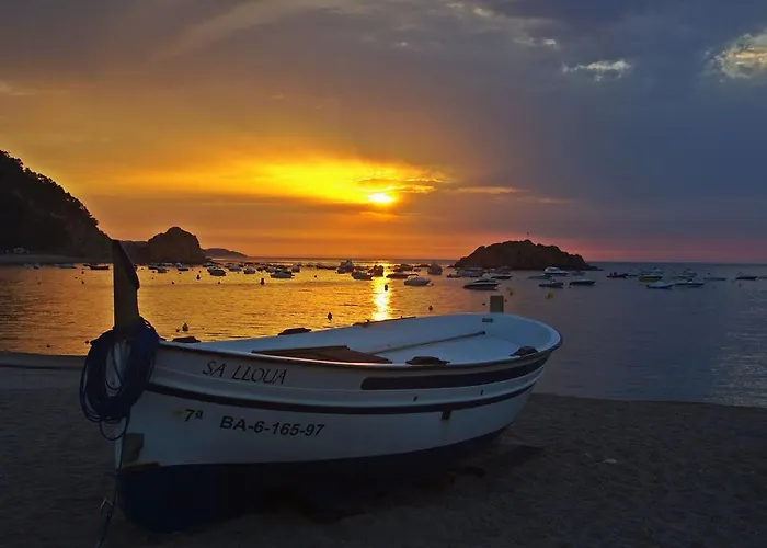 Appartement Lets Holidays Beach Apartment 2 Rooms With Parking